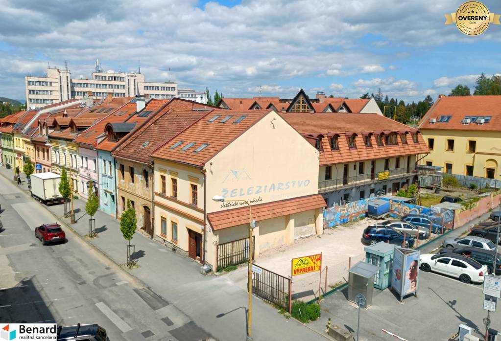 MEŠTIANSKY DOM S POZEMKOM, SLOVENSKÁ UL. PREŠOV