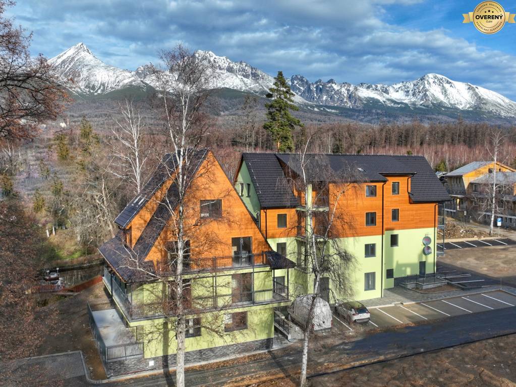 Nový 3 - izbový apartmán Vysoké Tatry 76m2 2x terasa prízemie 