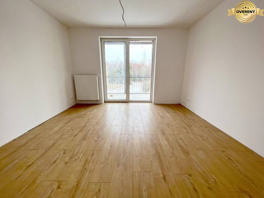 NOVÝ  3-izbový apartmán s terasou a balkónom Vysoké Tatry 121 m2