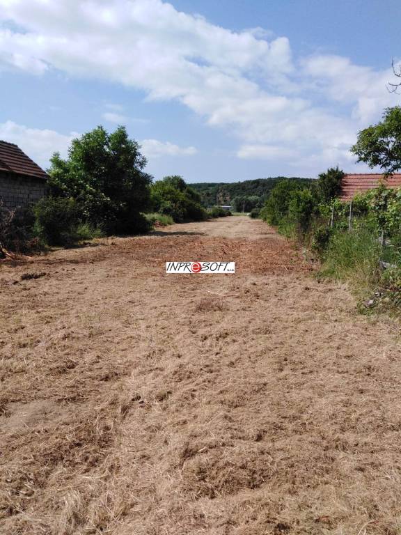 Pozemok o výmere 2039m2 vhodný na stavbu rodinného domu