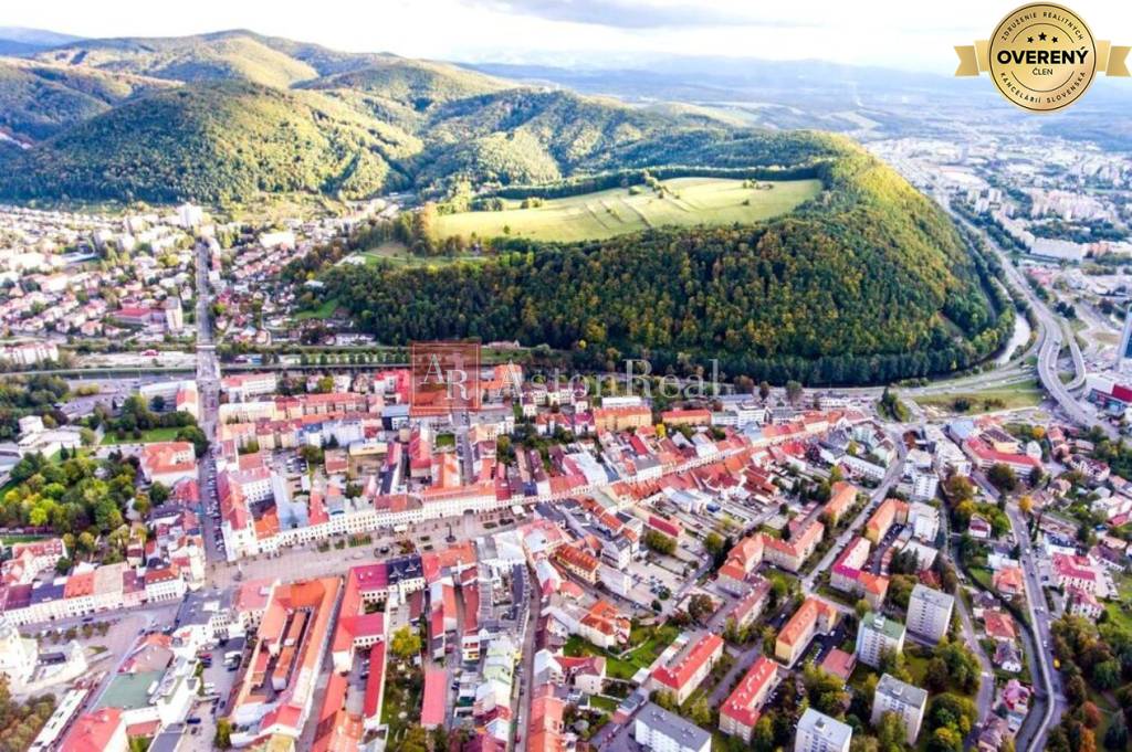 Iný-Kúpa-Banská Bystrica-130000.00 €