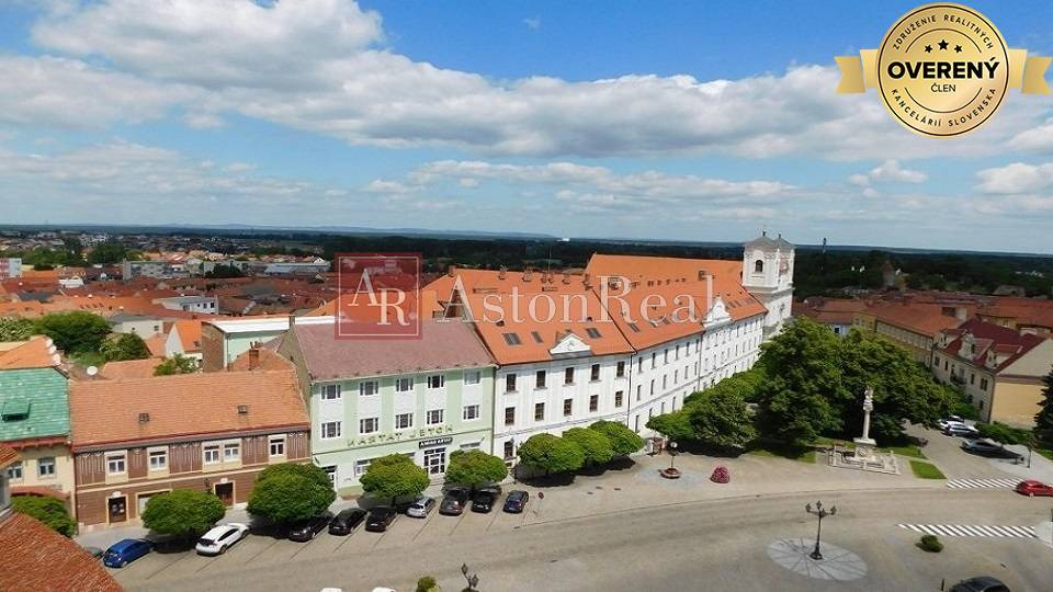 HĽADÁM: garsónku, cca 25 m2, SKALICA, do 65.000,- €