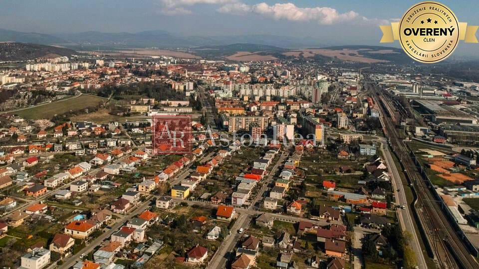 Hľadám 3-izbový byt pre konkrétneho klienta, Nové Mesto nad Váhom