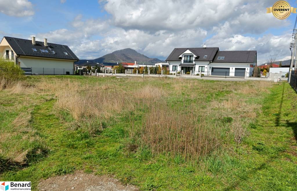 STAVEBNÉ POZEMKY 593m2, 594m2 - NIŽNÁ ŠEBASTOVÁ, PREŠOV