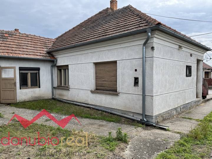 Rodinný dom-Predaj-Komárno-62000.00 €