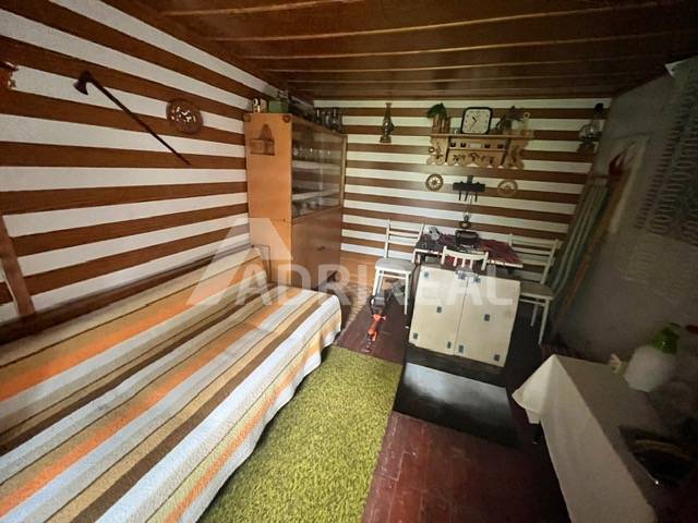 PREDAJ:záhradná chatka so záhradou 374 m2; Tulská-B. Bystrica; 22.000€