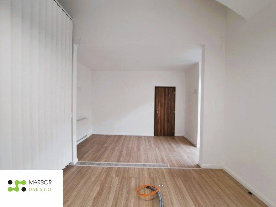 Priestor na prenájom 27,81 m2, centrum mesta - Puškinova 1, Košice