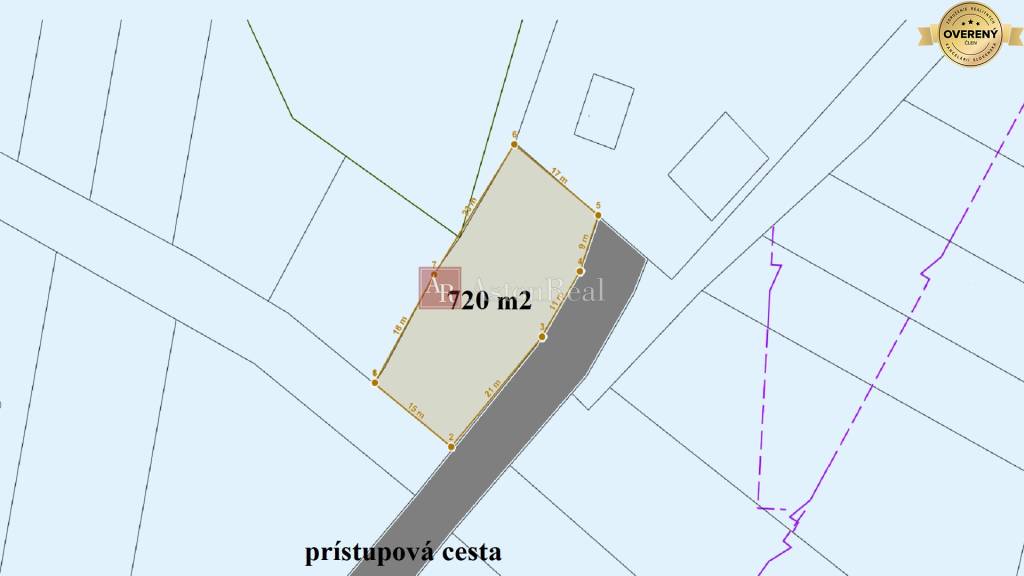 Predaj ! pozemok 720m2 (41mx17m) Pavčina Lehota-Liptovský Mikuláš
