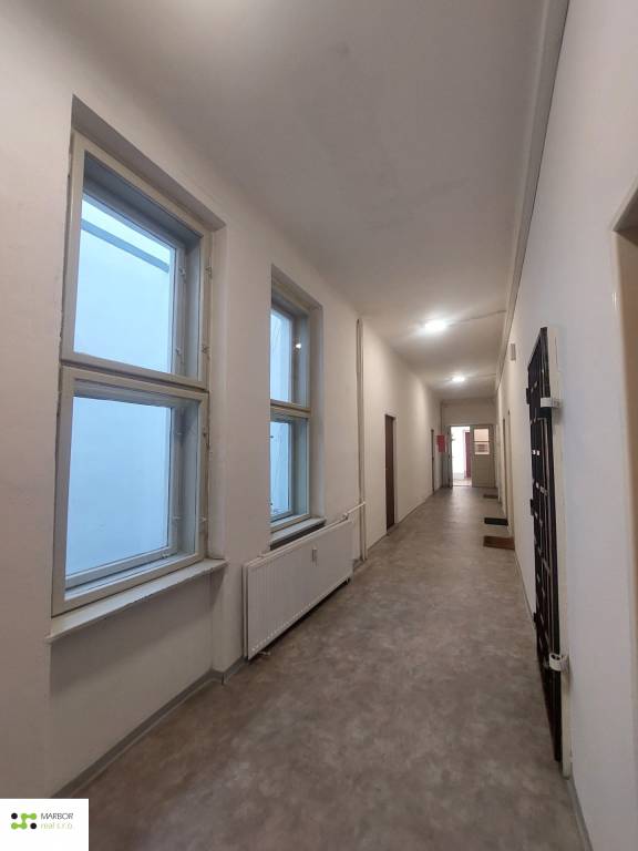 Na prenájom priestor o výmere 13,56 m2 v centre mesta Košice