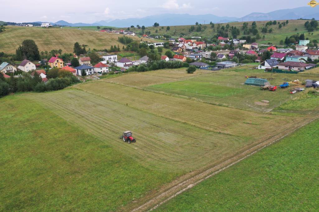 Na predaj stavebný pozemok 464 m2 v Bitarovej