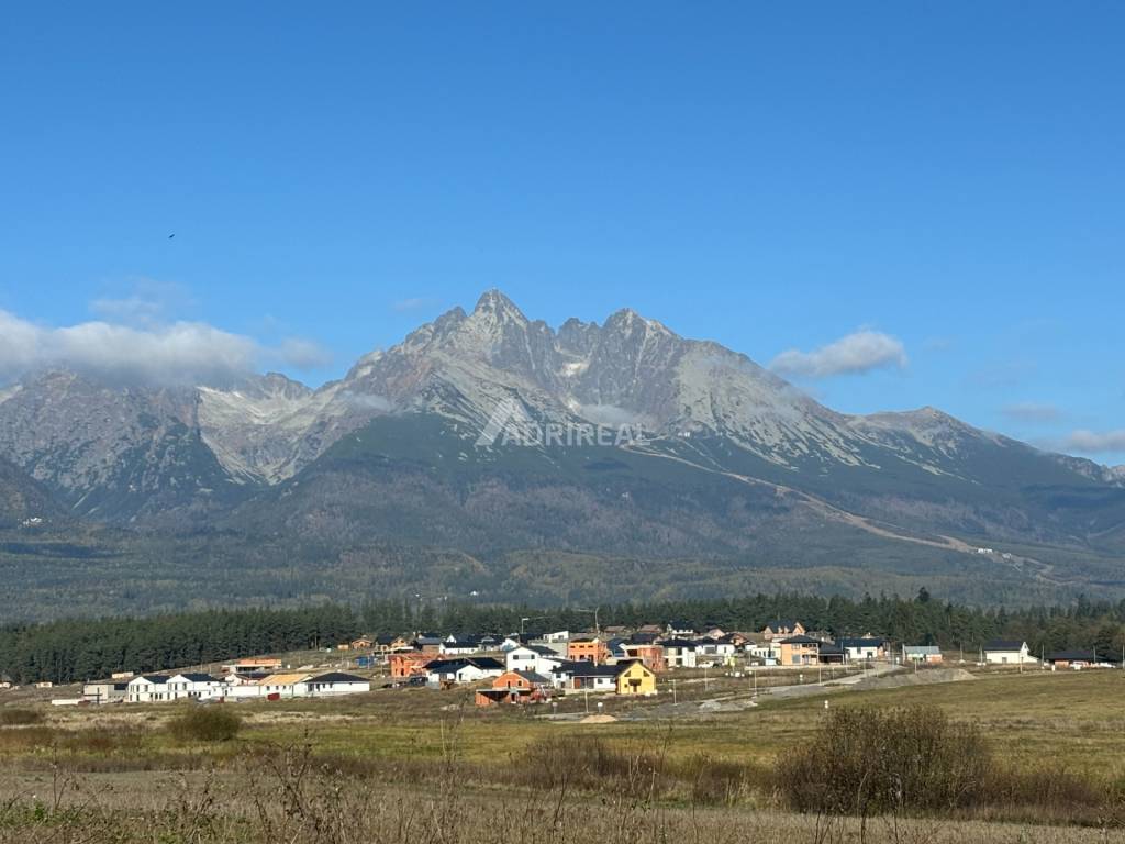 PREDAJ: Stav. pozemok s IS; 666 m2, Mlynica okres Poprad, 129.000 €