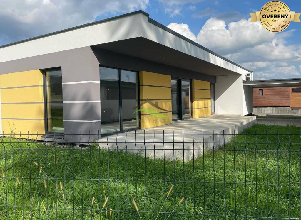 Moderná NOVOSTAVA blízko Zemplínskej Šíravy - Klokočov - 180.000€