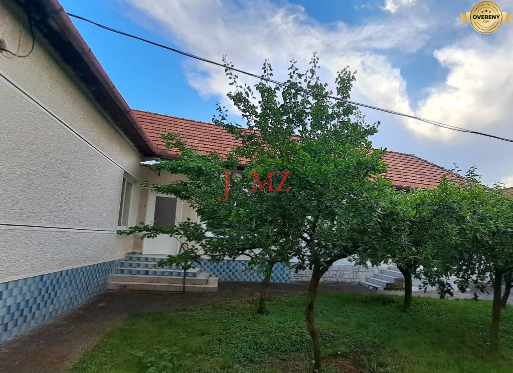 Cena DOHODOU Rodinný dom 6 iz. a záhrada 840 m2, Podlužany (SM -779)