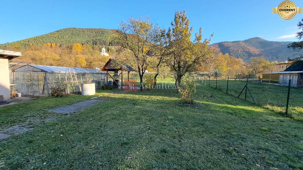 Predaj: Rodinný dom - 6 izbový, pozemok 1.727m2, Ružomberok - B. Potok