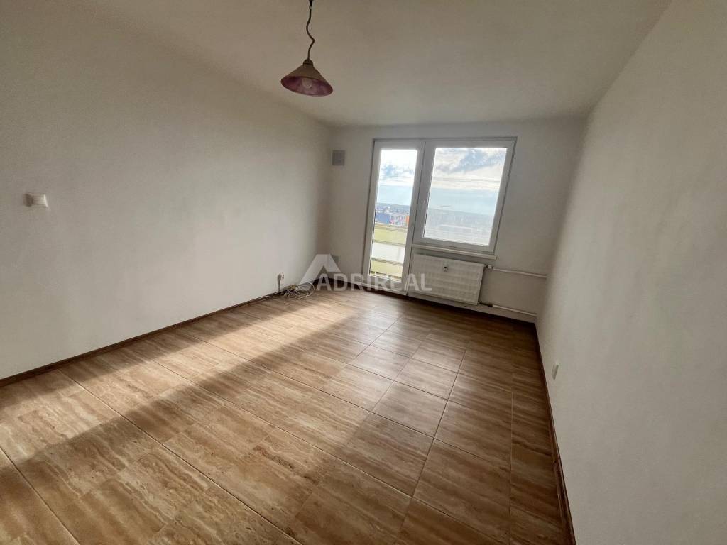 PREDAJ: Garsónka ul. Hviezdoslavova; Zlaté Moravce 25,4 m2;65.000€