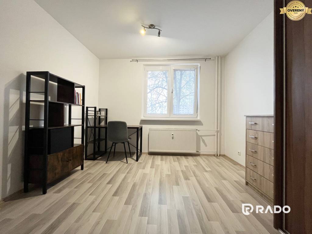 RADO | Na prenájom zariadený 3i byt, 72m2, M. Bela, Trenčín