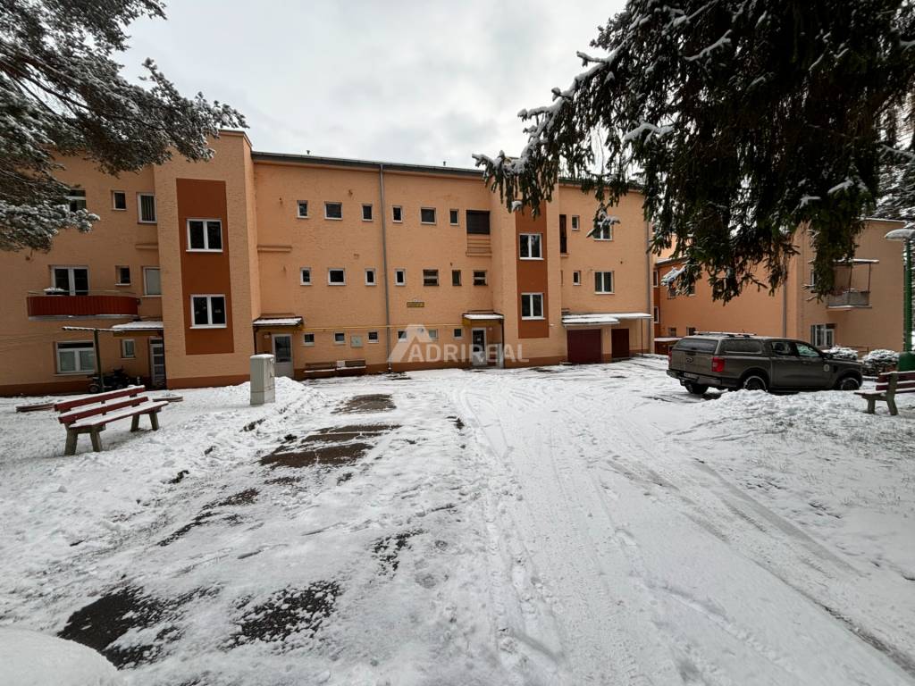 PREDAJ:4i byt+2 logg.;110 m2; Lučivná -V.TATRY, ZĽAVA15.000€!!!