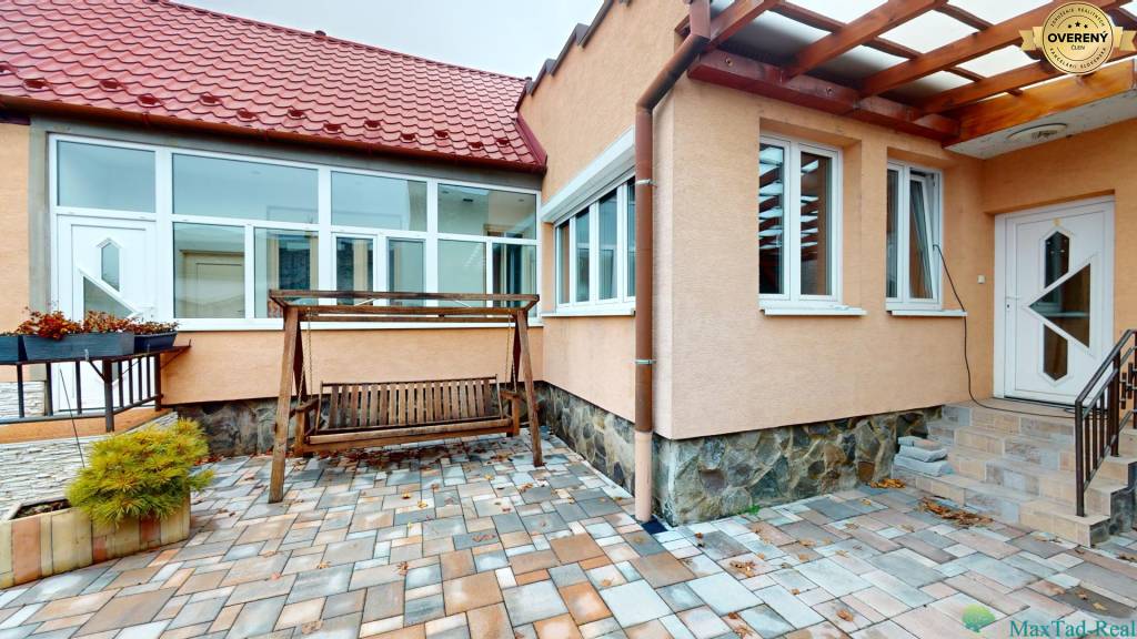 Rodinný dom Trebišov, ul. Kapušanská, krásny pozemok, bazén, 93.000€ 