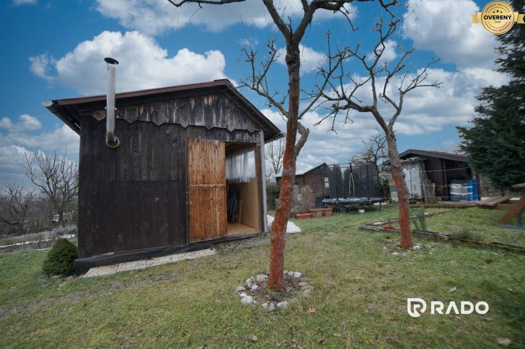 RADO | Na predaj záhrada s chatkou v Novej Dubnici, časť Dubovec