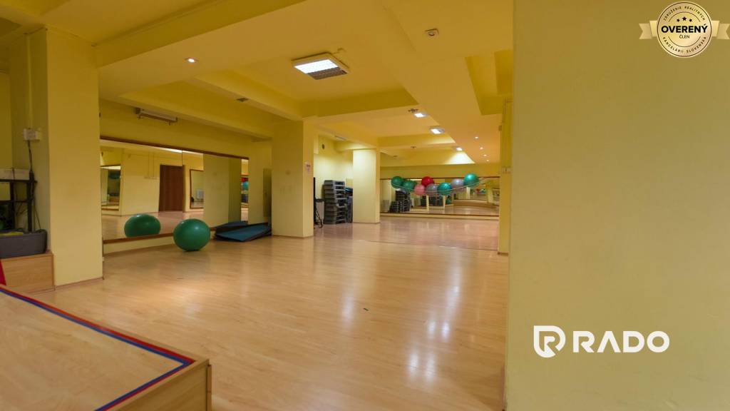 RADO | ZABEHNUTÉ FITNESS-CENTRUM  | BA-PETRŽLKA